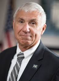 Mark Volk's Instagram, Twitter & Facebook