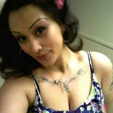 Amanda Colmenero's Instagram, Twitter & Facebook