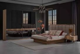 El işçiliği ile tasarlanan klasik mobilya modellerimiz ile konfor, ihtişam ve estetiği bir arada yaşayabileceğiniz bir atmosfer sunuyoruz. Donat Mobilya Kayseri Mobilya Modelleri Fiyatlari