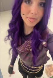 How to Warm Up Like Mal from Descendants