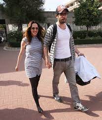 אם מדובר בחברה עסקית, הרי שהמכונות הללו גם. ××™×š ×§×•×¨××™× ×œ×'×Ÿ ×©×œ ×™×•× ×™×ª ×œ×•×™