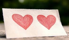 هل الحب قوة أم ضعف؟