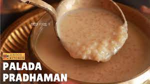 I saw this recipe for palada pradhaman long time back on a television show where playback singer kaushik menon made this amazing palada pradhaman. Palada Pradhaman Recipe Easy Version Of Palada Payasam Kerala Style Youtube