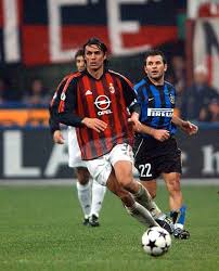 Ac Milan 1 Inter Milan 0 In Nov 2002 At The San Siro Paolo Maldini Brings The Ball Forward In Serie A Paolo Maldini Ac Milan San Siro