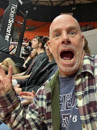 Maura Finan Yale (@maura.yale) • Facebook