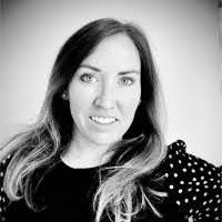 Elizabeth Glancy's Instagram, Twitter & Facebook