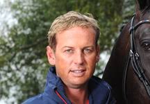 Carl Hester wins equestrian "Olympic athlete of the year" award