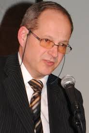 En bref. Robert Richert agent recenseur