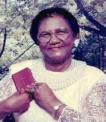 Stella McIntosh Obituary