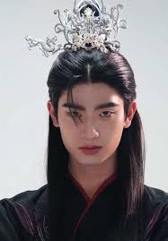 Experiencing Traditional Chinese Garment for the First Time