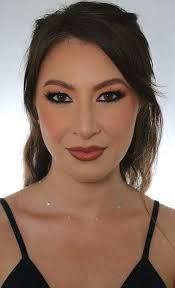 Haircutting and haircolor services in Maui