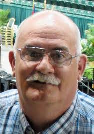 Bruce Trivett's Instagram, Twitter & Facebook