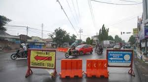 Pt kimia farma apotek (kfa) adalah anak perusahaan perseroan yang didirikan berdasarkan akta pendirian tanggal 4 januari 2003. Cegah Penyebaran Virus Corona Madiun Tutup 11 Jalan Utama Tribun Palu
