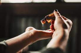 Tea Tree Oil May Replace Antibiotics In The Fight Against Infections