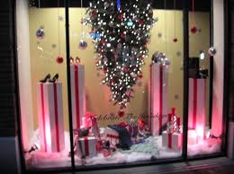 Wordpress Com Christmas Window Display Store Window Displays Christmas Display