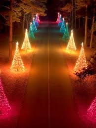 Fantasy In Lights Christmas At Callaway Callaway Resort Gardens Diy Christmas Lights Christmas Decorations Diy Outdoor Outdoor Christmas Lights
