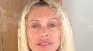 Paola ferrari, all'anagrafe paola francesca ferrari, è una giornalista sportiva di 60 anni nata a milano. Paola Ferrari Eccomi Senza Trucco E Inganno La Stampa