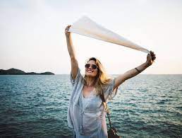 Why Confident People Are Also Happier People - Lifehack