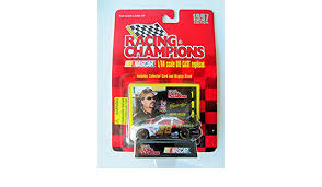 Hot wheels vw bug (beetle) on card 2001 no 175 brand new in packet. Amazon Com Racing Champions 1 64 Scale Diecast With Collectible Card 1997 Edition 28 Ernie Irvan Toys Games