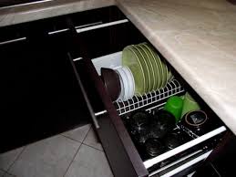 Pemilihan pinggan mangkuk yang sesuai adalah penting tidak kira pinggan itu diperbuat daripada seramik, kaca mahupun plastik. Pengering Untuk Ware Yang Dibina Dalam Kes Dapur Pemilihan Dan Nasihat