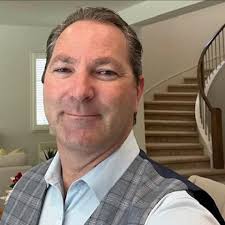 What are some available 3 bedroom 2 bath houses for rent in Costa Mesa with  a budget of $5000?