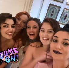 Check spelling or type a new query. Hande Ercel Basak Gumulcinelioglu Bige Onal Elcin Afacanen Y Sitare Akbas El Set De Sen Cal Kapimi Kizlar Unluler Akbas