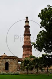 The Tallest Brick Minaret In The World - Reviews, Photos - Qutub Minar -  Tripadvisor
