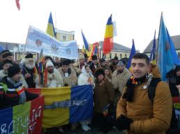 Program 1 decembrie 2018 la alba iulia. Galerie Foto Video MarÈ™ul Unirii Un Ocean De Steaguri Tricolore Alba Iulia Ierusalimul Neamului Romanesc Simion AlianÈ›a Pentru Centenar Trebuie SÄƒ Spunem Intregii Lumi CÄƒ Basarabia Este Romania Tomis News