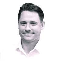 Eric Linker's Instagram, Twitter & Facebook