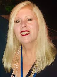 Linda Gormley's Instagram, Twitter & Facebook