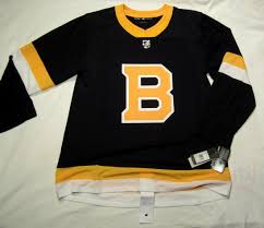 Boston bruins 2019 alternate uniform. Boston Bruins Size 50 Medium 2019 2020 3rd Adidas Nhl Hockey Jersey Alternate Sportscards Com