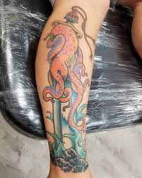 If you want to wear a big tattoo on leg, then you should ink your upper leg or the flip side, as it has comparatively larger. 101 Sexiest Thigh Tattoos For Girls