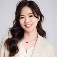 9 "Victoria Disney" profiles