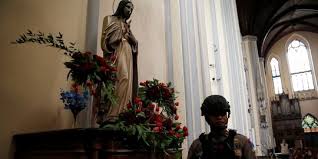 Kumpulan ucapan, kata mutiara, dan gambar tahun baru 2020 untuk dikirimkan ke teman, sahabat, keluarga, dan rekan kerja. Tema Natal Gereja Katedral Jakarta Hiduplah Sebagai Sahabat Bagi Semua Orang Merdeka Com