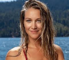 Jenna Kinsey's Instagram, Twitter & Facebook