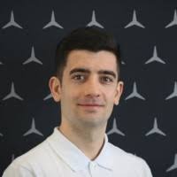 100+ perfiles de «Lialios»