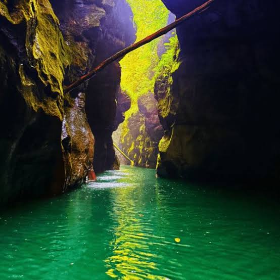 Excursion to Wari Chora