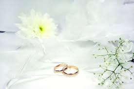 Sito di vendita online di partecipazioni matrimonio, nozze e nascita. Nozze D Oro Un Amore Lungo 50 Anni Come Festeggiarli Oj Eventi
