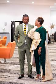 Kente tv is live now. W1mcwiz1jrtowm