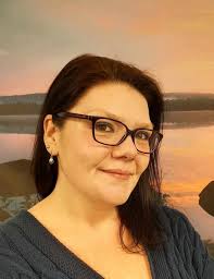 Heather Bialecki's Instagram, Twitter & Facebook