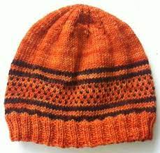 This free beanie knitting pattern is made up entirely of knits and purls, making it perfect for beginners and a quick knit for old hands. Oisin Hat Fibre Friends Knitted Hats Knitting Hat Knitting Patterns