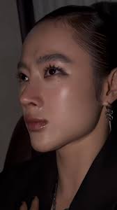 TU HÀNH VẤT VẢ KHÔNG THỐI TÂM Việc nhiếp tâm khiến con người được chia làm  hai hạng. Một hạng người thấy nhiếp tâm quá khó liền quay lưng, không bao  giờ