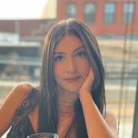 Amanda Rosser's Instagram, Twitter & Facebook