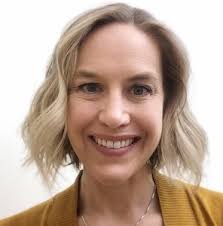 Danielle Wingrove's Instagram, Twitter & Facebook