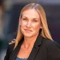 Lisa Shellenberger's Instagram, Twitter & Facebook