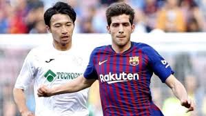 El barcelona tiene esta noche una oportunidad de oro de recuperar la segunda plaza de la liga tras la derrota del villarreal en el sánchez pizjuán. El Barcelona Gana Sin Brillo A Un Getafe Que Cede La Cuarta Plaza
