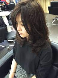 台北 東區 剪髮 小隆 推薦 女性流行 飄逸冷調風格髮型分享magic salon 魔髮 髮型設計師 小隆 預約專線0922 011 122 line id cash6734