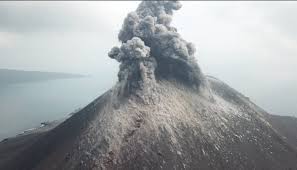 Natural Hazards The Collapse Of Anak Krakatau Volcano A Scenario Envisaged