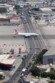 Live flight information, airlines and destinations, and car parking. Aura Auf Twitter Gibraltar A Very Small Self Governed Territory South Of Spain Is So Tiny That Its Only Airport Runway Intersects With The Road Connecting It To Spain When Planes Depart