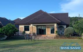 Land and house for sale near main road, located at ban nakhuy kalng (middle nakhuy) byroad 1. Beautiful Single Storey House With Large Land Plot 3 Bedrooms House For Sale In Bang Saray Na Jomtien Bang Saray Property Shop